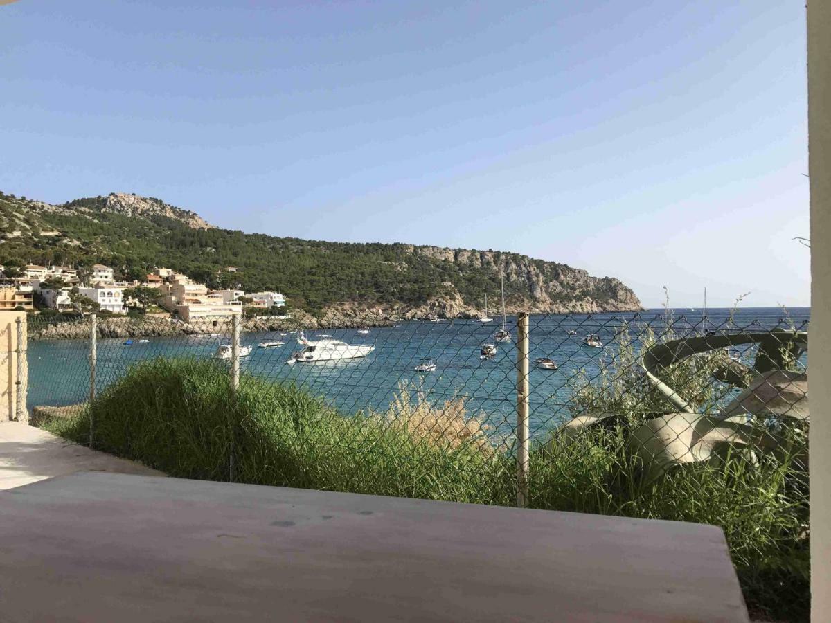 Hebergement Front De Mer Apartment Sant Elm Exterior photo