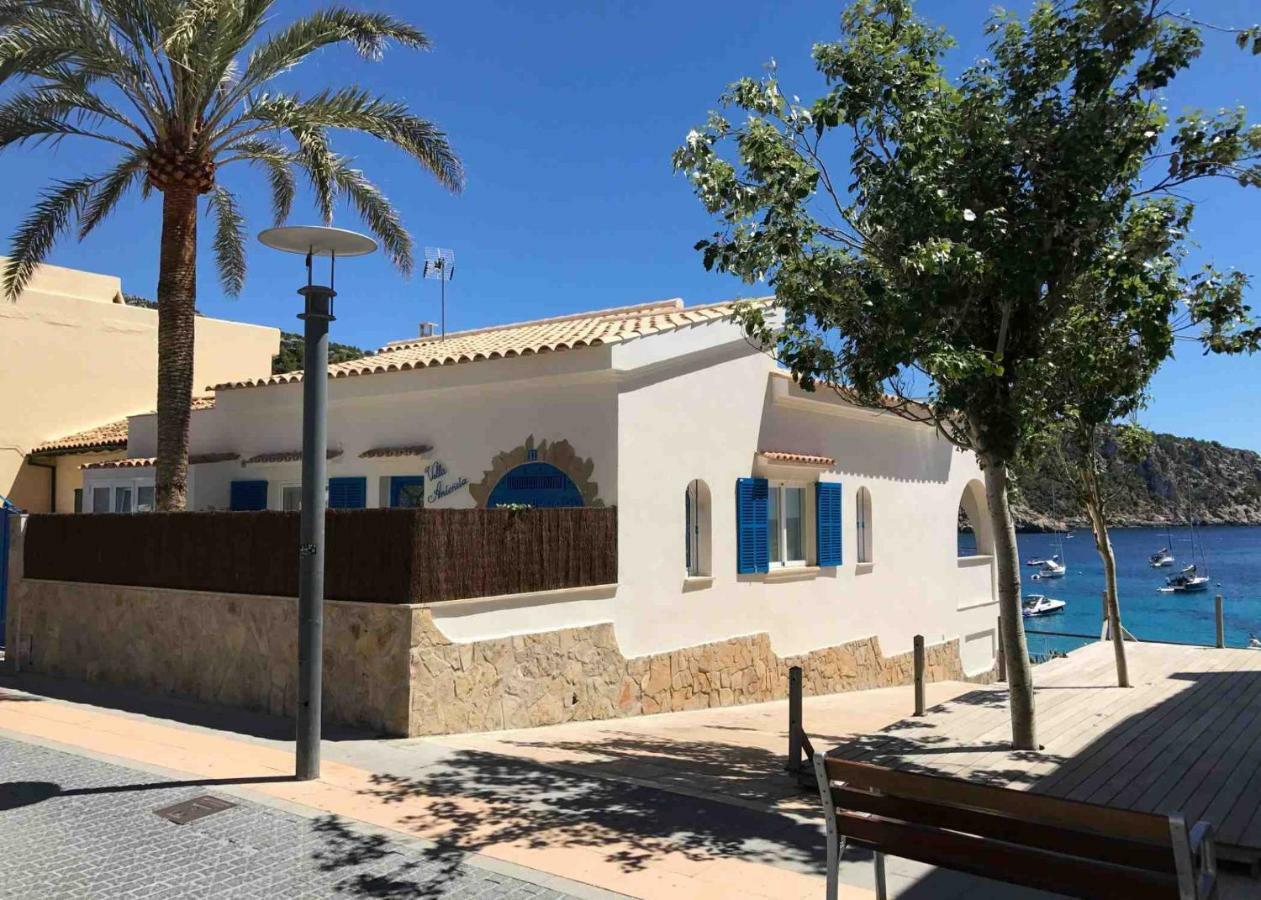 Hebergement Front De Mer Apartment Sant Elm Exterior photo